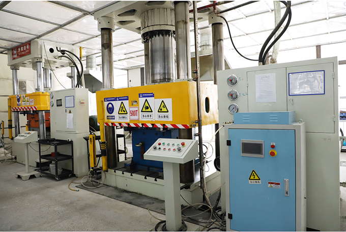 Machines for manufacturing smc products